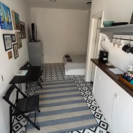 Apartment Ana Vis Exterior photo